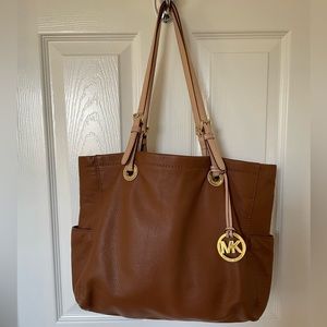 KORS Michael Kors Handbag Purse Brown w/ Snap Closure Excellent Condition